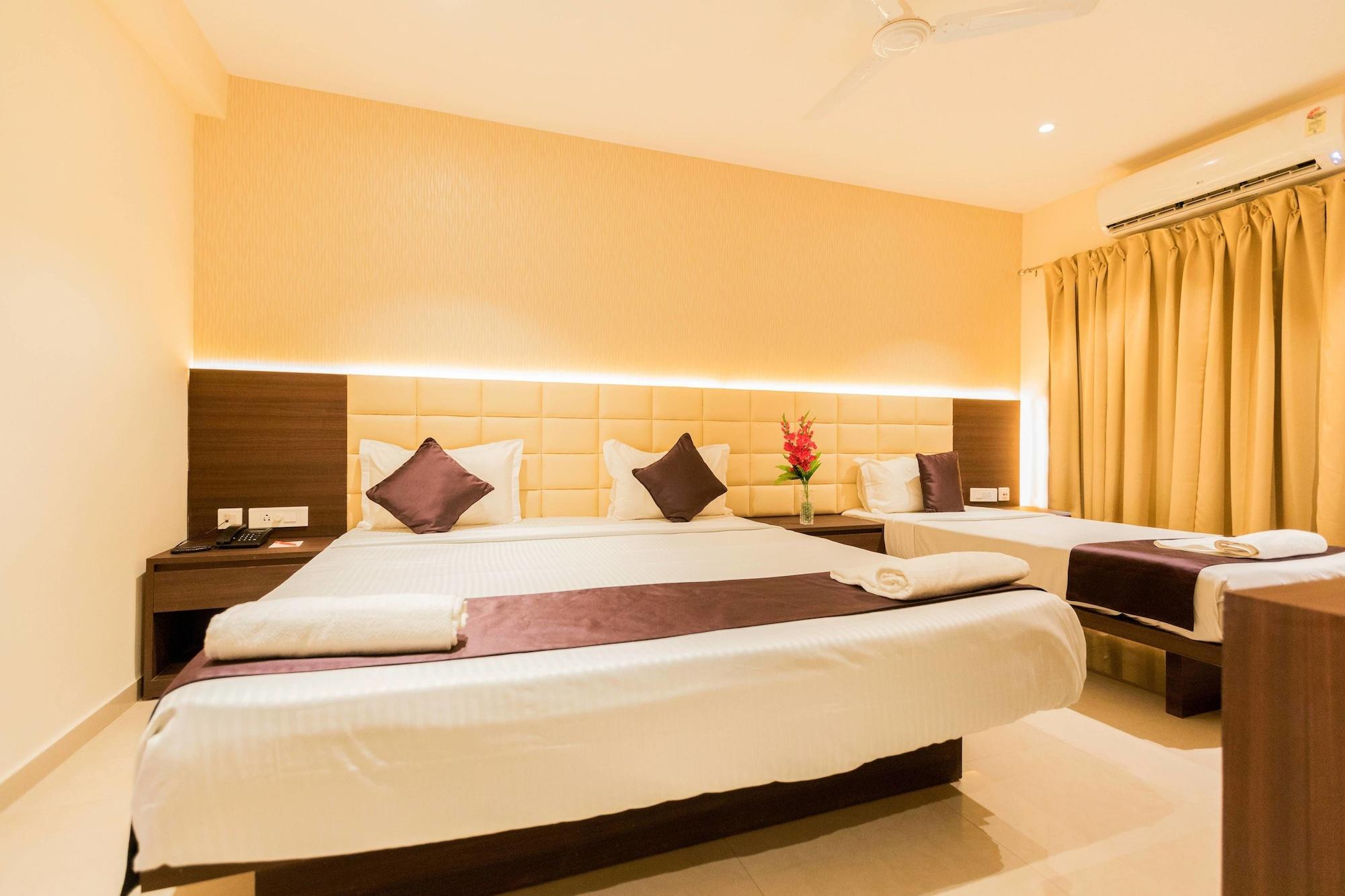 Hotel Lynq-Cico Calcutta  Esterno foto