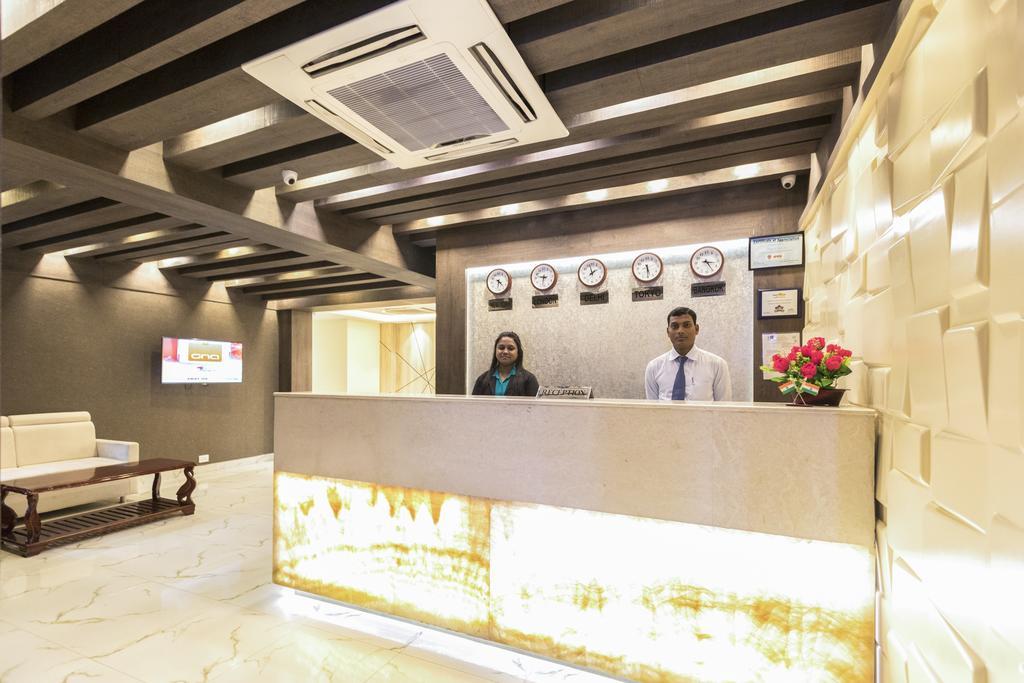 Hotel Lynq-Cico Calcutta  Esterno foto